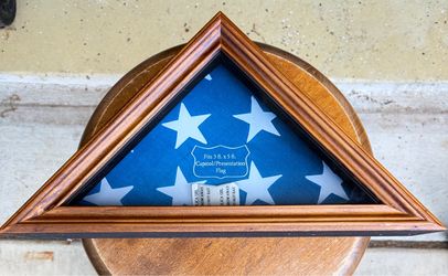 FLAG  DISPLAY CASE NEW