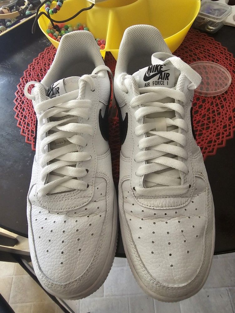 Nike (Size  8)