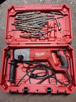 Milwaukee Rotary Hammer Drill 5262-21 SDS with Bits