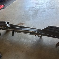 Free 2006 Silverado rear bumper