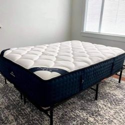 Dreamcloud Queen Original Mattress 