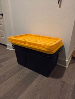 Storage bins/totes
