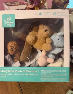 Disney Baby Storytime Pooh Musical Mobile