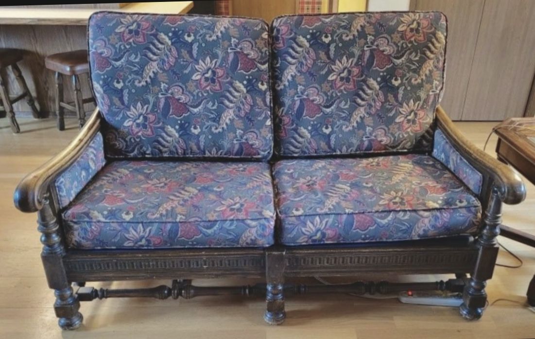 Vintage Ethan Allen Loveseat for Sale in WA OfferUp