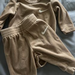 Nike Baby Outfit