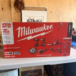 Milwaukee 18v 7 Tool Set