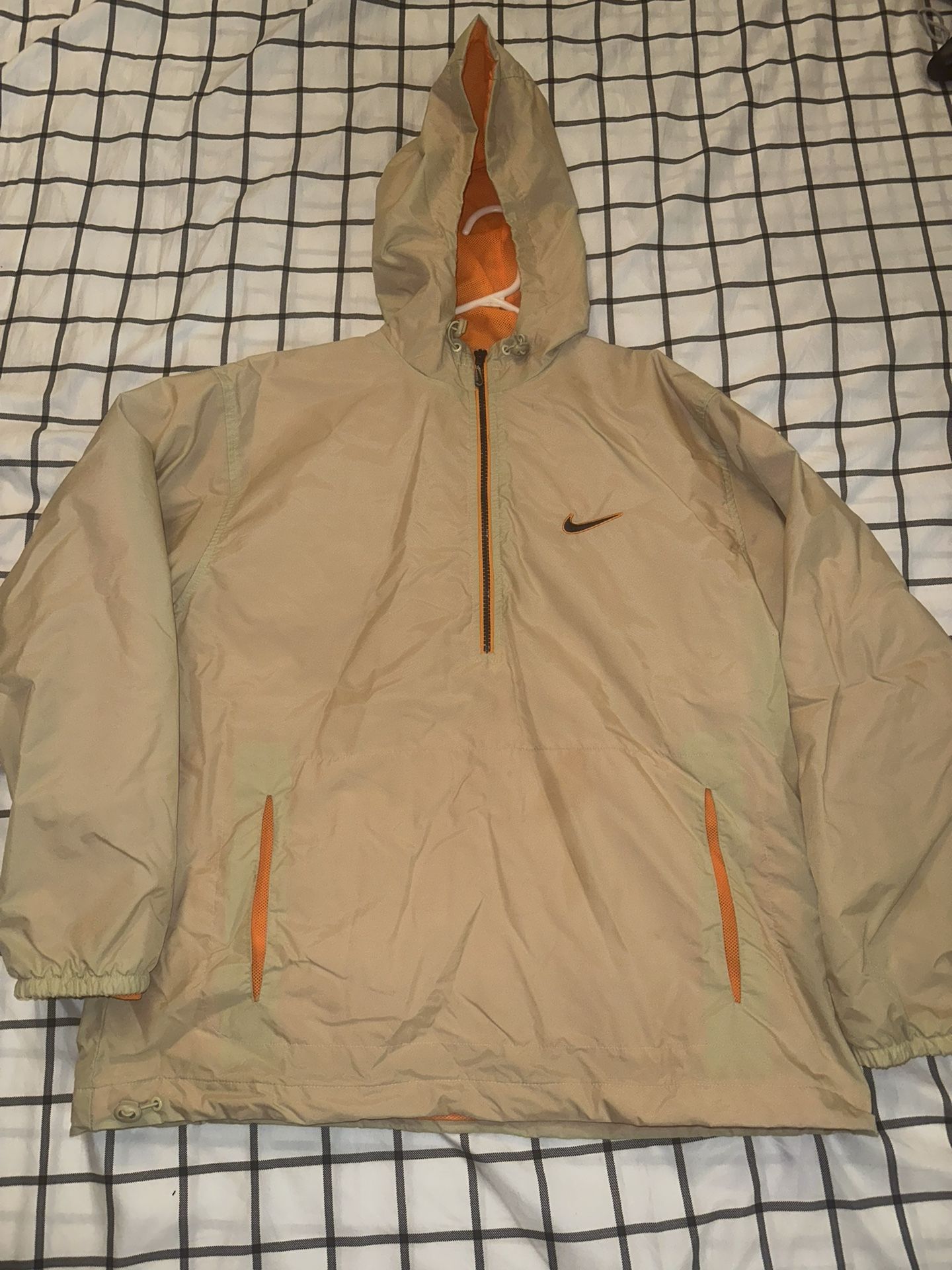 Nike Windbreaker Size Medium