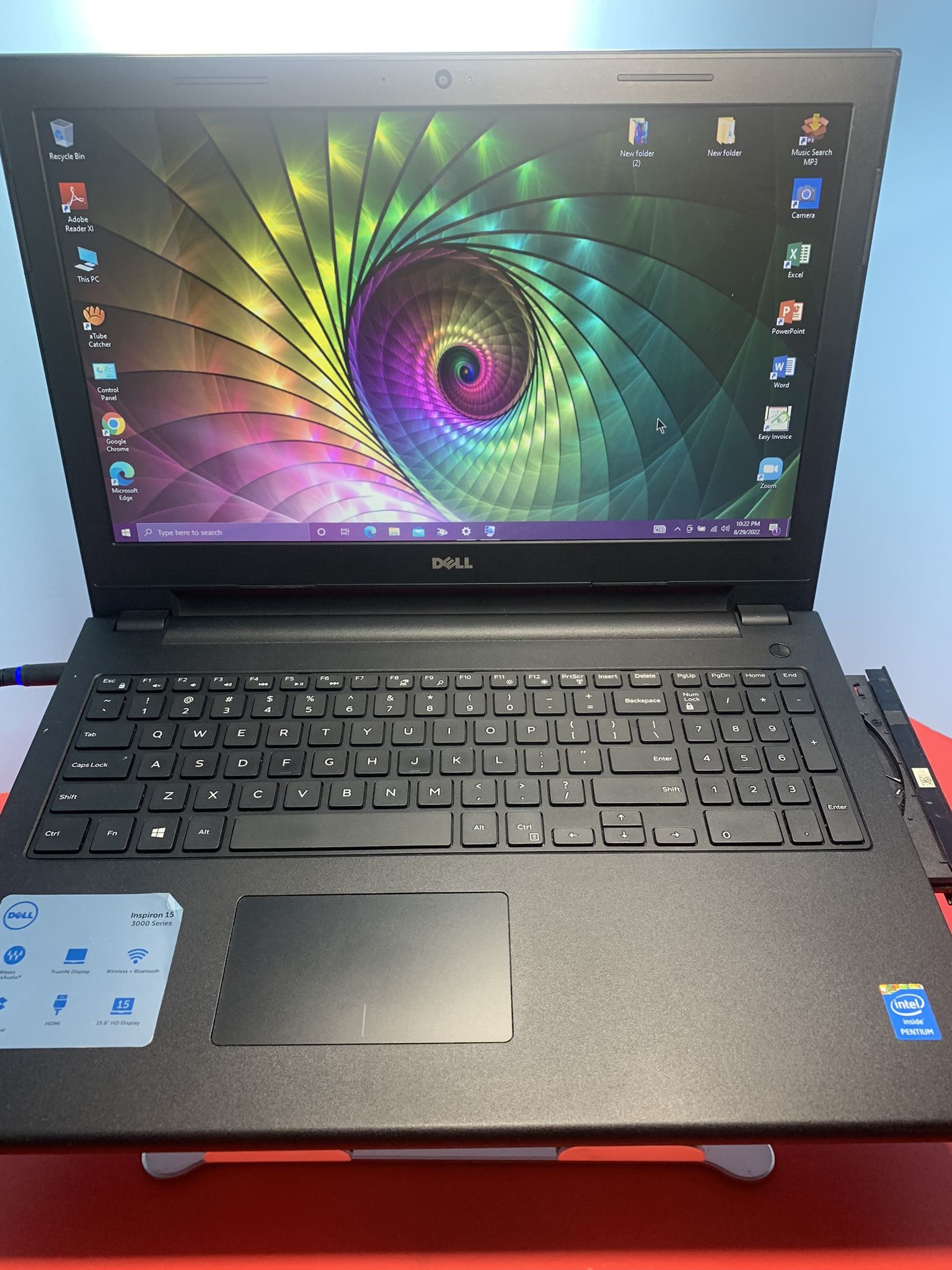 i3 INSPIRON Model GENERATION 500 GB HHD