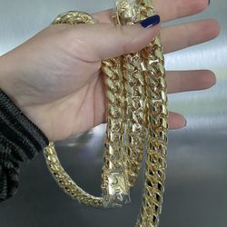 New 14 K Yellow Gold Filled Cuban Link Chain And Bracelet Set 