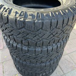 4 Llantas LT275/65R18