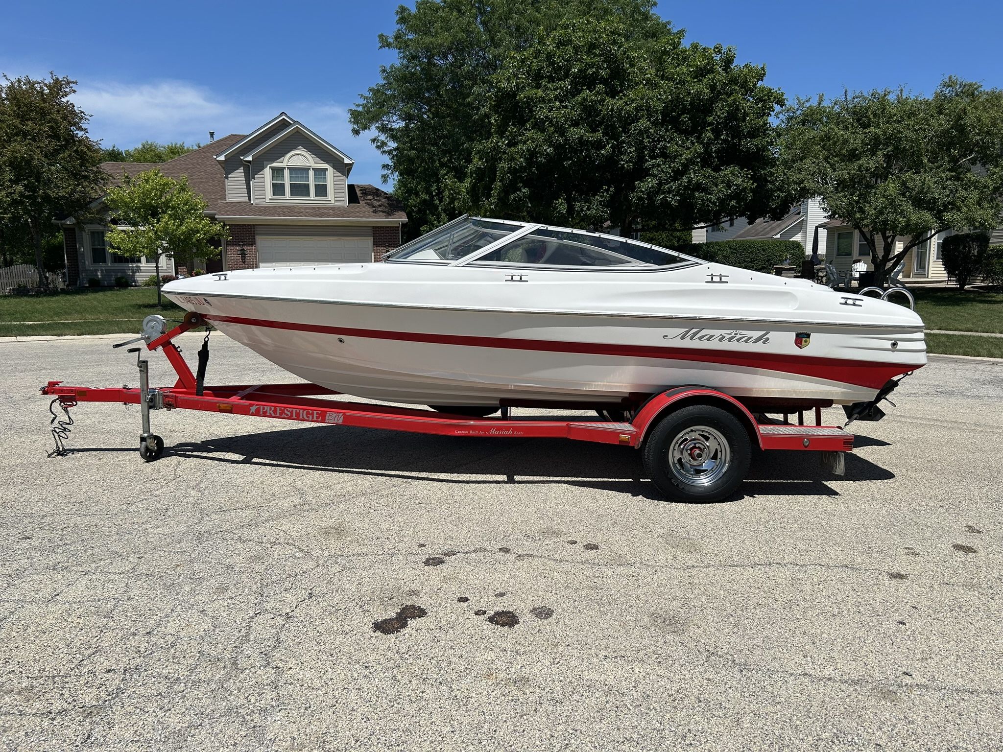 2004 Mariah SX18