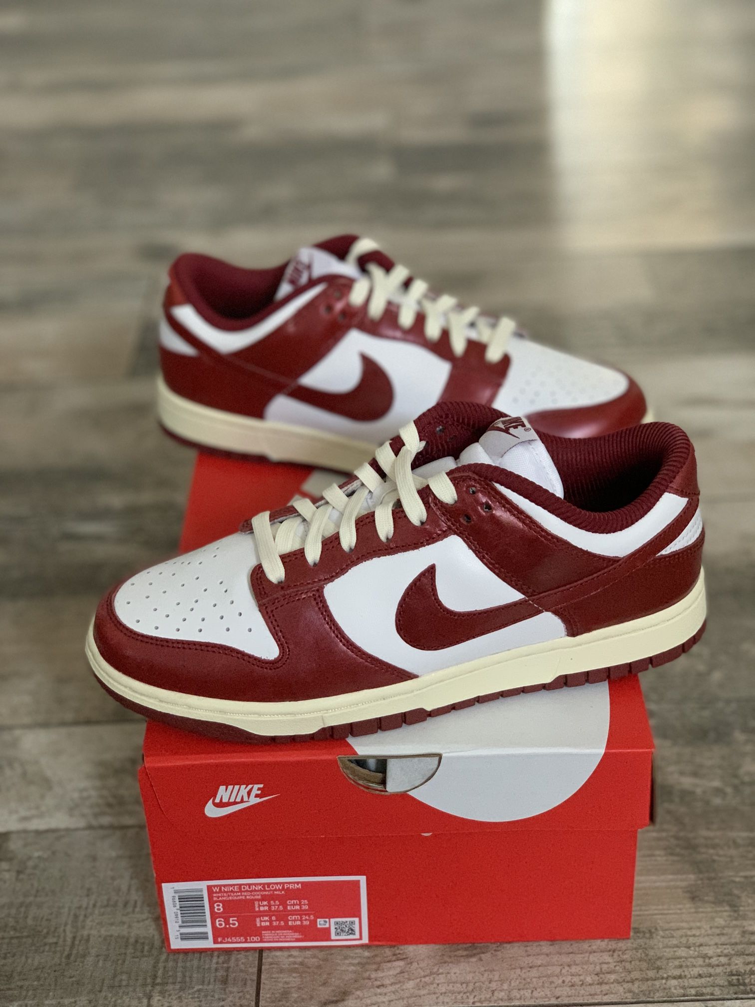 Nike Dunk Low Vintage Red Women’s Size 8