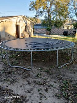 Trampoline