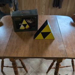 Zelda lamp
