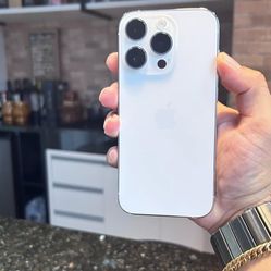 iPhone 14 Pro Unlocked With Warranty ☺️ 