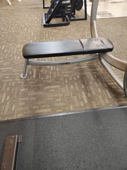 Cybex FLAT BENCH PRESS