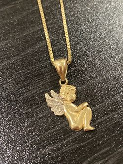 Solid 14K Gold Angel Cherub Necklace (Missing Hand)