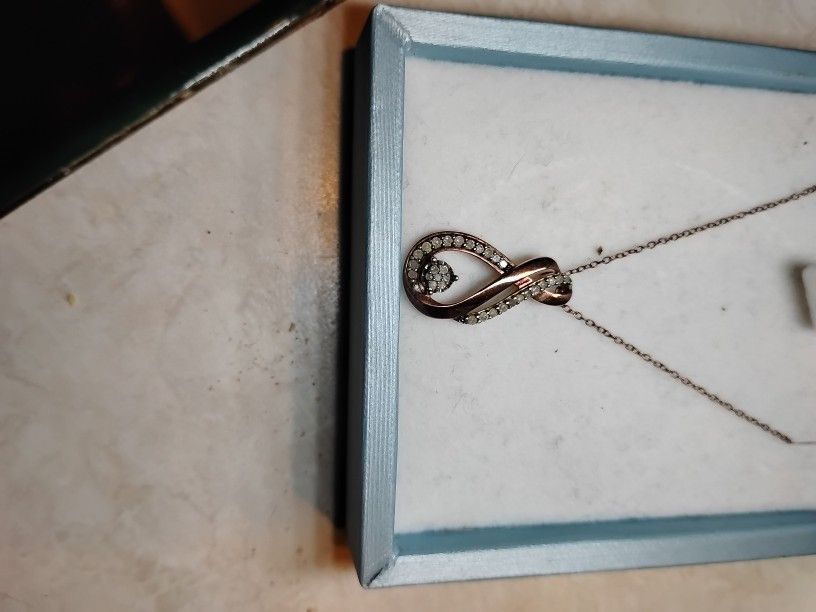 Sterling Silver Pendant Diamond Necklace