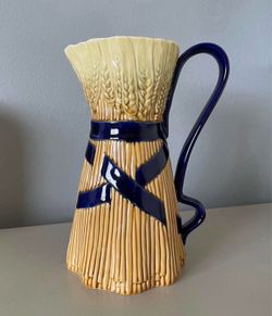 RARE 1990s Bordallo Pinheiro Blue Ribbon Banding Wheat Sheaf Pitcher