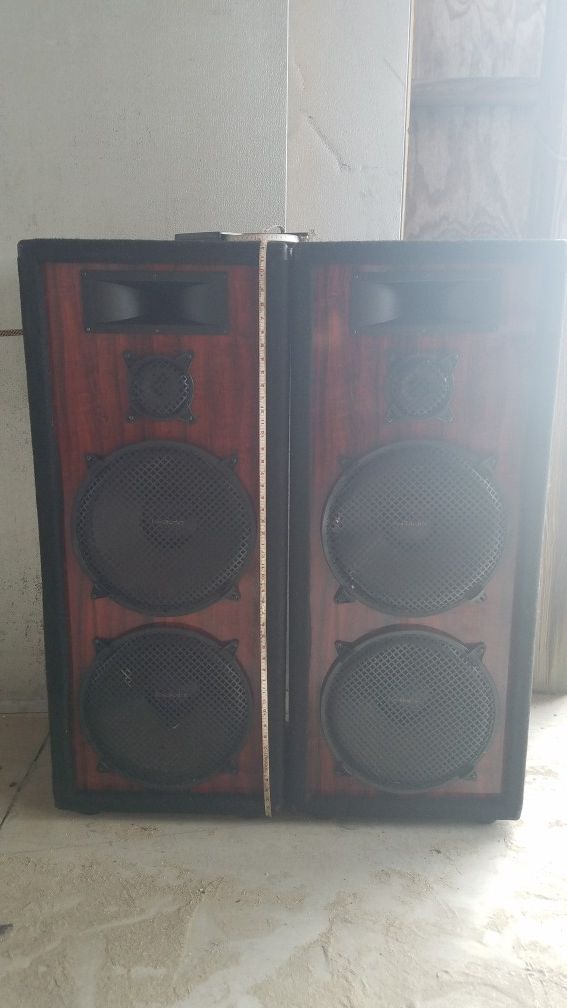 Welton ProStudio model PS53CH Speakers for Sale in Sebring, FL OfferUp