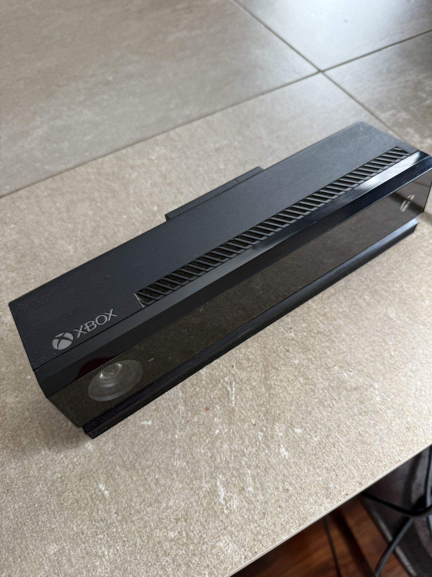 Microsoft Xbox One Motion Kinect Sensor Bar Camera Model 1520 OEM Genuine Black