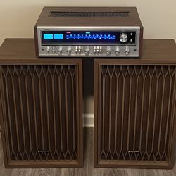 Vintage Pioneer/Kenwwod Stereo In Excellent Condition 