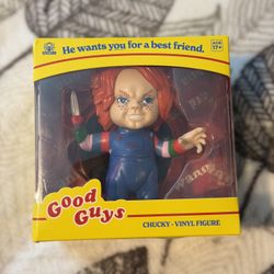 Chuckie Vinyl Figurine