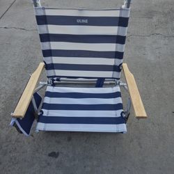 U Line Beach Chair With Armrest