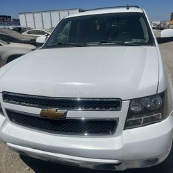 chevrolet suburban 