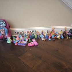 Disney Characters And Elsa/anna Backpack