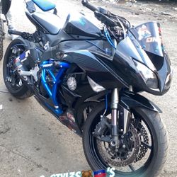 2009 zx6r fully stunted for sale 3500miles   PRICE FIRM 