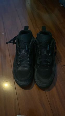 Jordan’s spizike low black cat