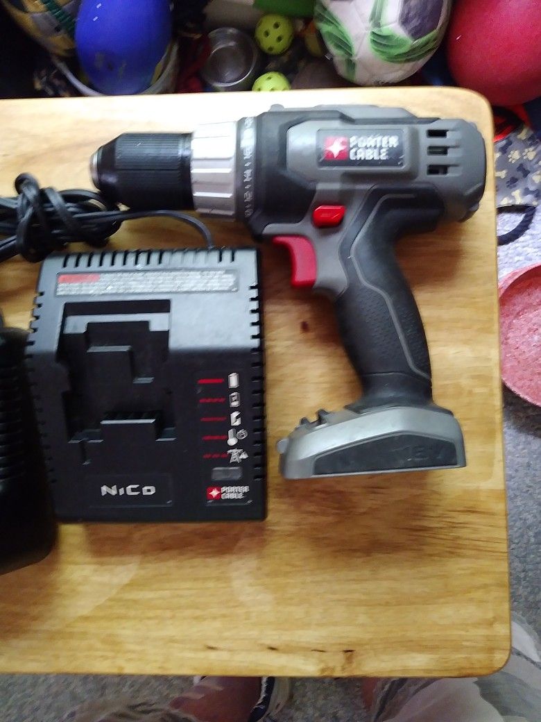 PORTER CABLE. 18 VOLT DRILL &  CHARGER & DEWALT CHARGER. 18 VOLT. ALL THREE. 30 BUCKS