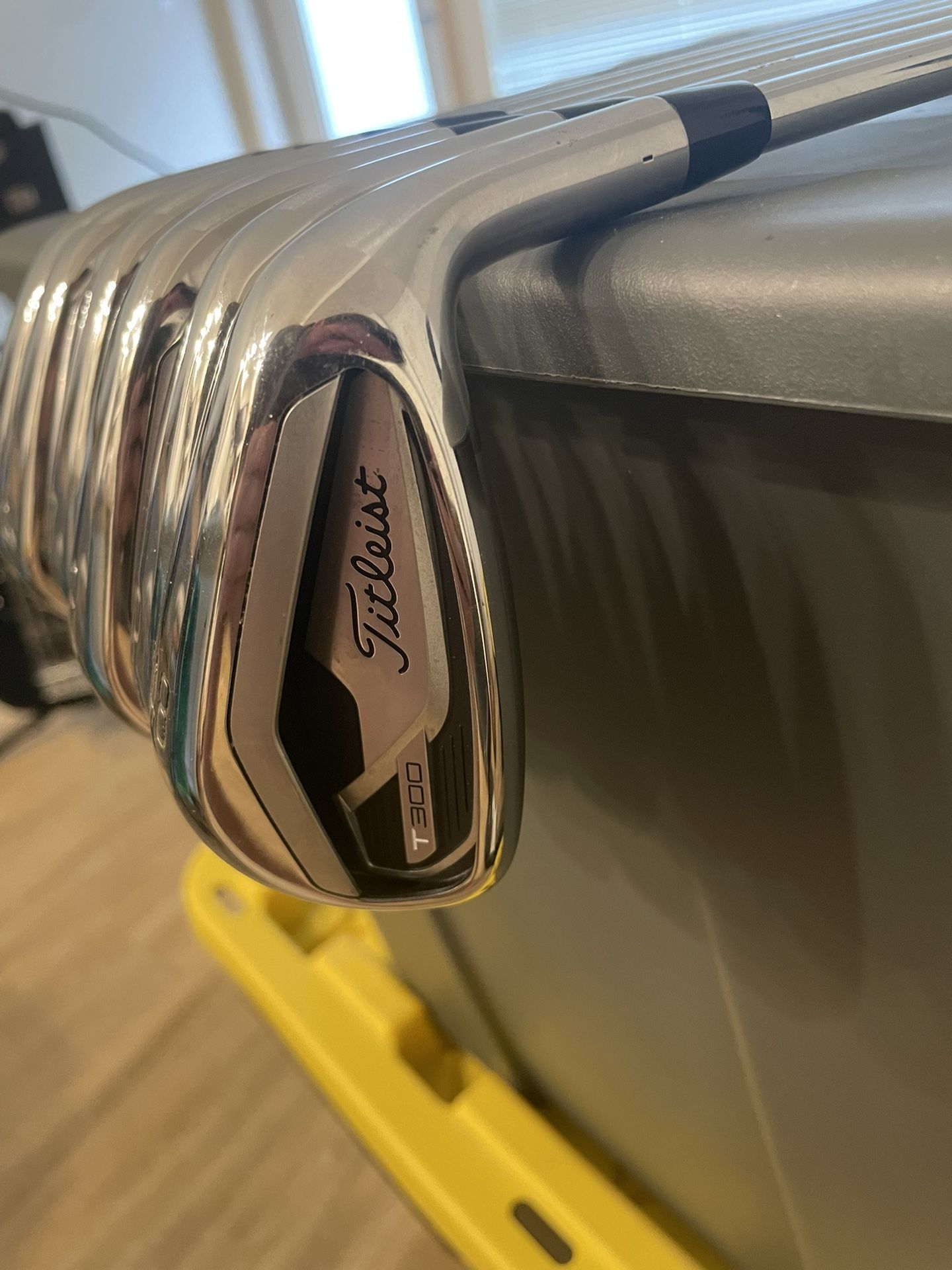 Titleist T300 Irons 5-GW 