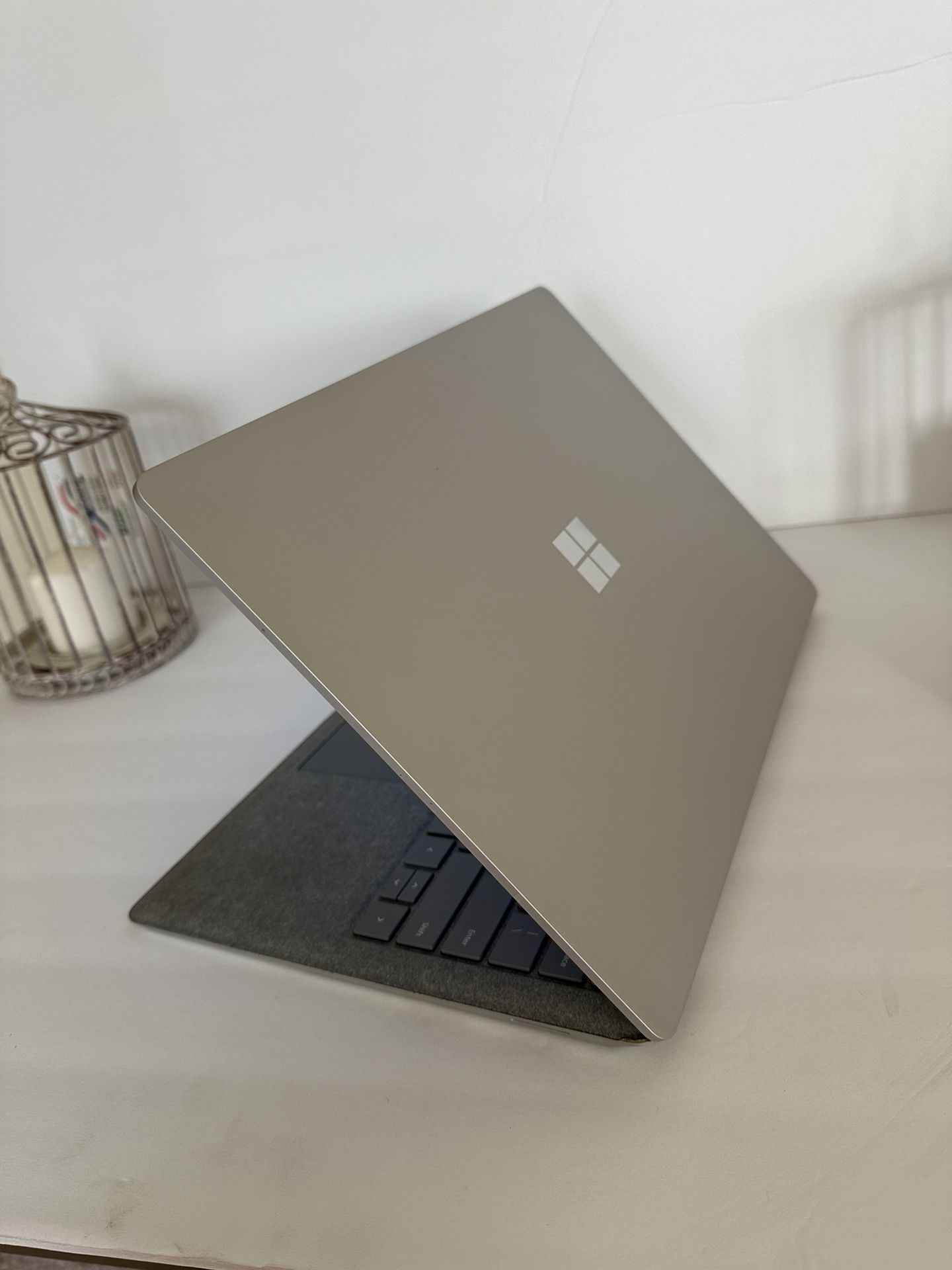 Microsoft Surface laptop 2 Commercial  model 1769-l 5 