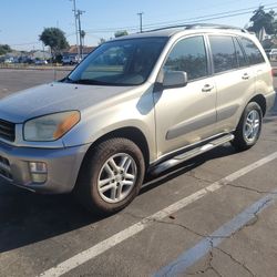2001 TOYOTA Rav 4