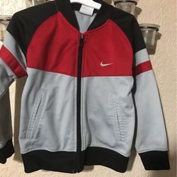 NIKE BOYS JACKET Size 4 Good Condition $ 9.00