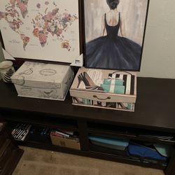 TV Stand/Entertainment Center *Pick Up Only*