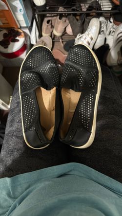 Women’s Shoes