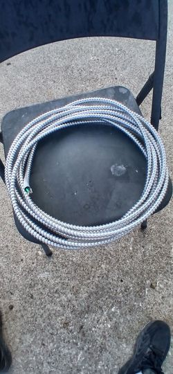 Flexible Metal Conduit Whip with Wires