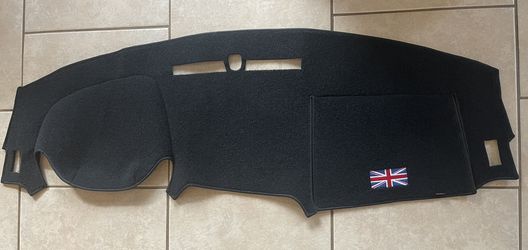 Volvo XC40 Dash Cover