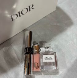 NEW CHRISTIAN DIOR 3 PIECE SET $30 for all!!