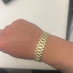 Gold Bracelet 