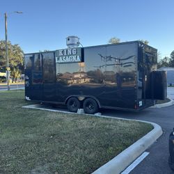 Turnkey Food Trailer – Ready to Operate