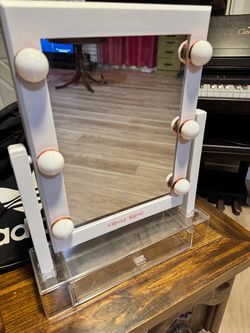 Battery Operated  Touch Sensor Vanity Mirror