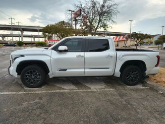 Toyota Tundra Platinum Crew Cab Pickup Truck
