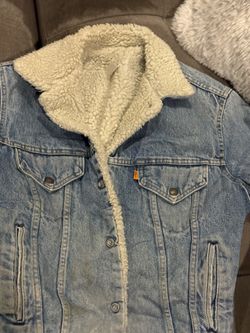 VTG LEVI'S SAN FRANCISCO USA Made Sherpa Lined Denim Jean Trucker Jacket Sz M