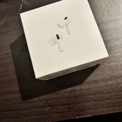 Apple AirPod Pros 2nd Gen With MagSafe Case