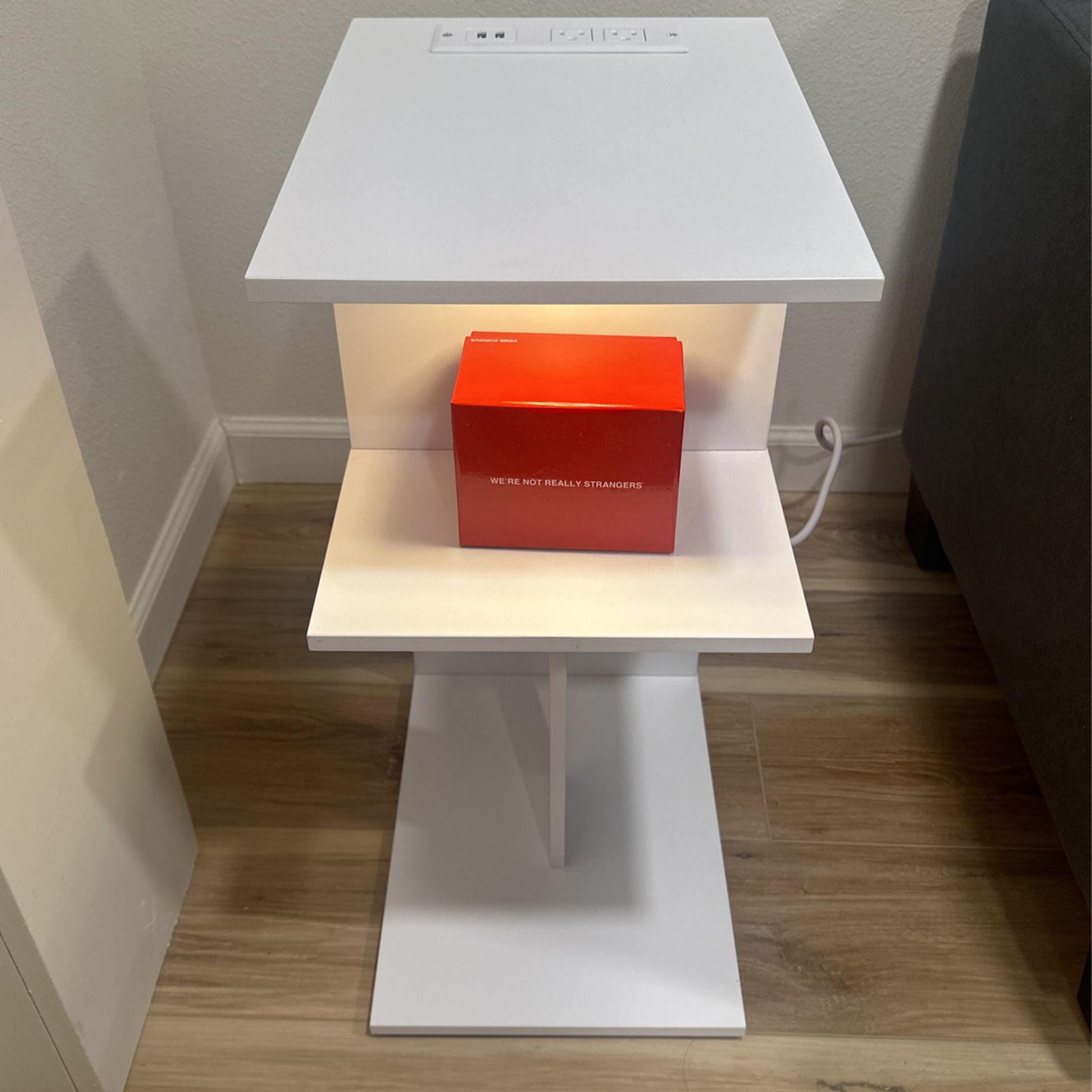 White Side Table W/ Light, Outlet, And Storage