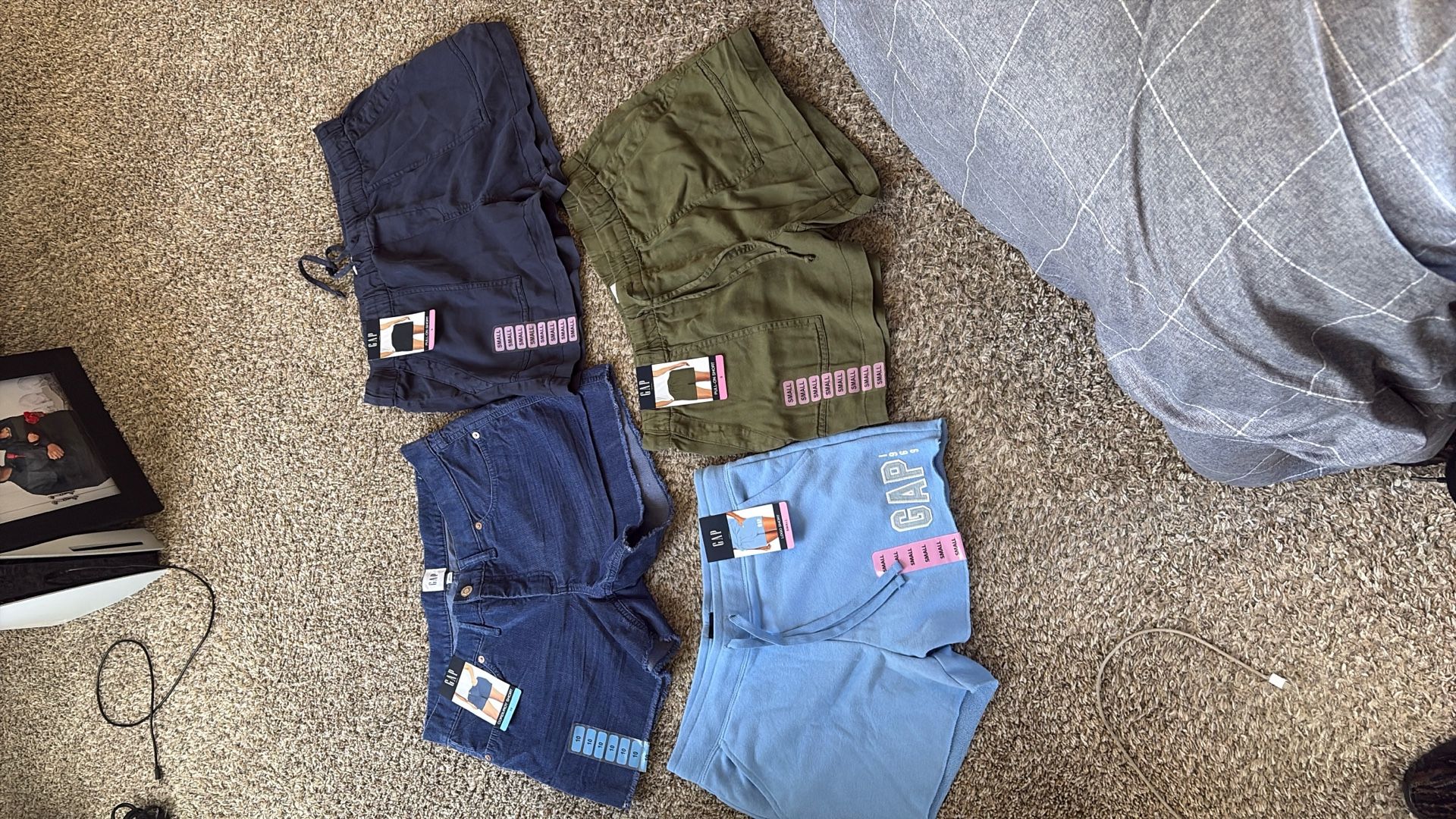 Gap Shorts